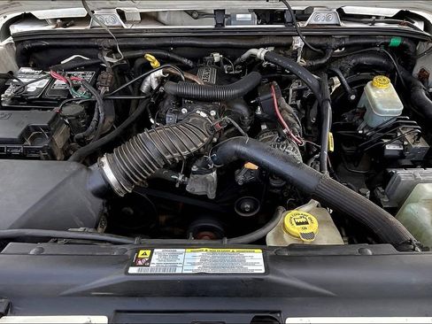 Used 2008 Jeep Wrangler X image 9