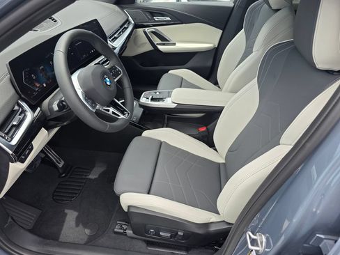 New 2026 BMW X2 xDrive28i w/ M Sport Package AWD/4WD image 7