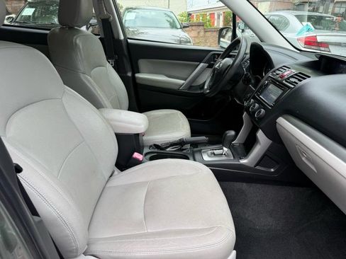Used 2015 Subaru Forester 2.5i Premium AWD/4WD image 21