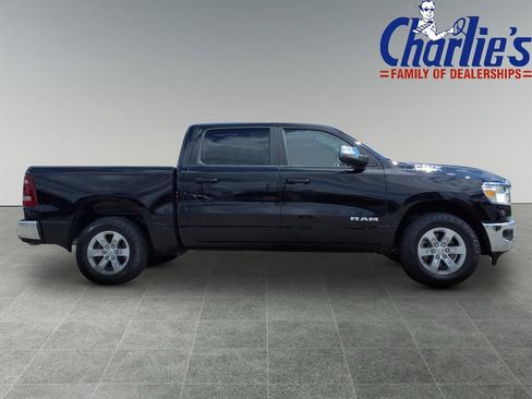 Used 2024 RAM 1500 Laramie AWD/4WD image 5
