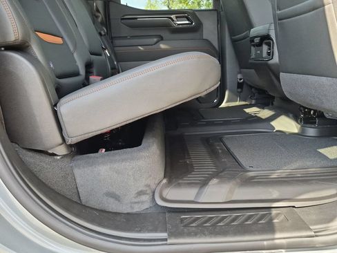 New 2026 GMC Sierra 1500 AT4 w/ Technology Package AWD/4WD image 33
