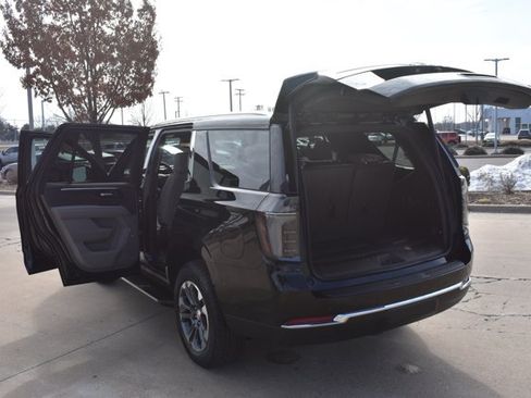 New 2026 Chevrolet Tahoe LT w/ Comfort Package AWD/4WD image 17