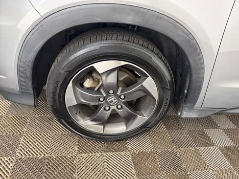 Used 2018 Honda HR-V EX image 32