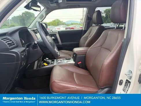 Used 2022 Toyota 4Runner Limited AWD/4WD image 16
