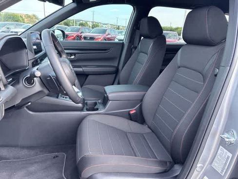 Used 2026 Honda CR-V Sport image 17