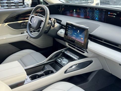 New 2026 Lincoln Nautilus Premier w/ Equipment Group 102A image 8