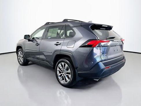 Used 2023 Toyota RAV4 XLE Premium AWD/4WD image 6