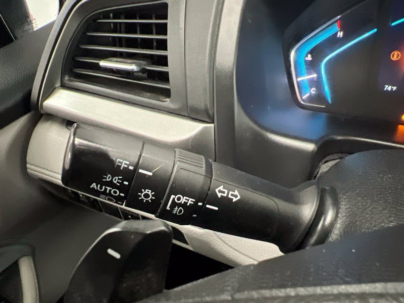 Used 2018 Honda Odyssey EX image 21