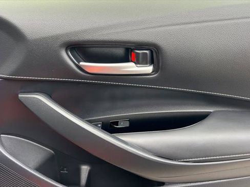 Certified 2023 Toyota Corolla SE image 18