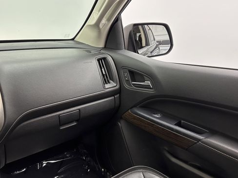 Used 2020 GMC Canyon Denali image 31