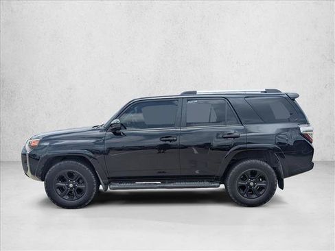Used 2021 Toyota 4Runner SR5 RWD image 8