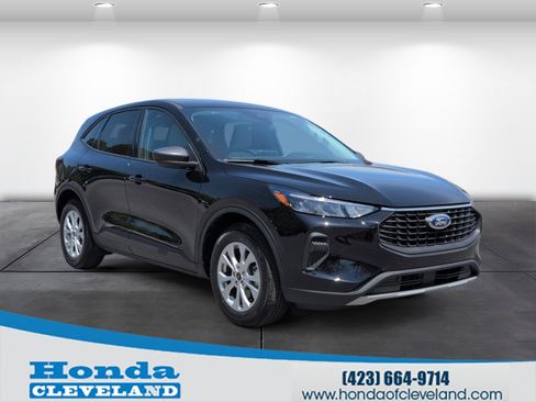 Used 2025 Ford Escape Active FWD image 1