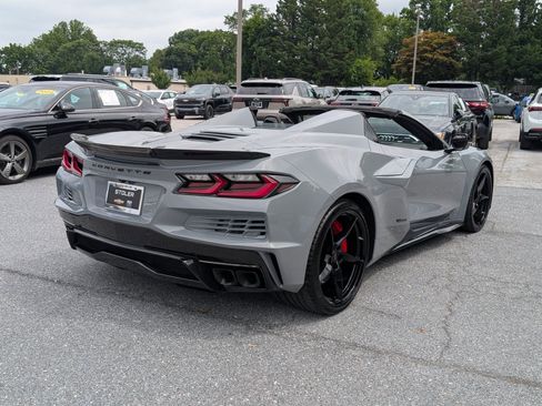 Used 2025 Chevrolet Corvette E-Ray AWD/4WD image 5