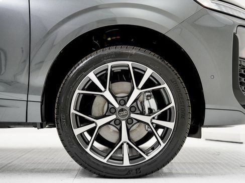 New 2026 Audi Q3 quattro 2.0T image 29
