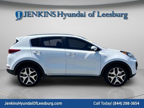 Used 2017 Kia Sportage SX image 3