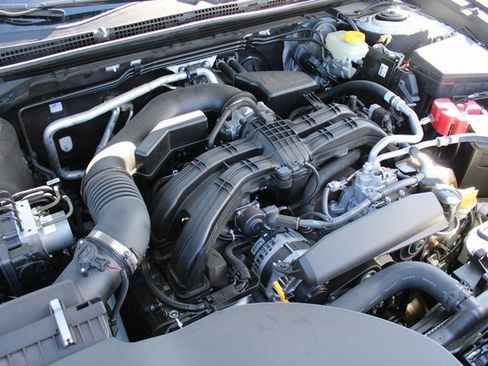 Certified 2025 Subaru Outback Premium image 13