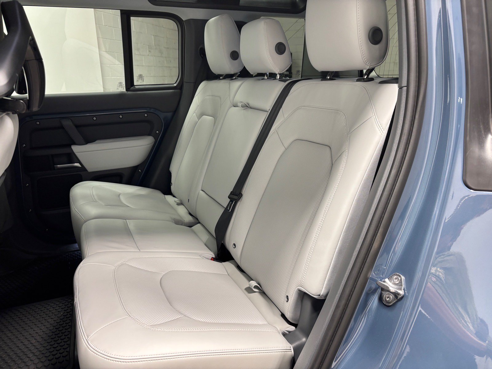 Used 2026 Land Rover Defender 110 S AWD/4WD image 26