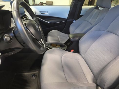 Used 2023 Toyota Corolla SE image 12