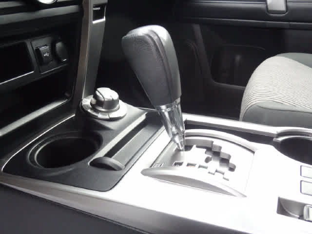 Used 2023 Toyota 4Runner SR5 AWD/4WD image 12