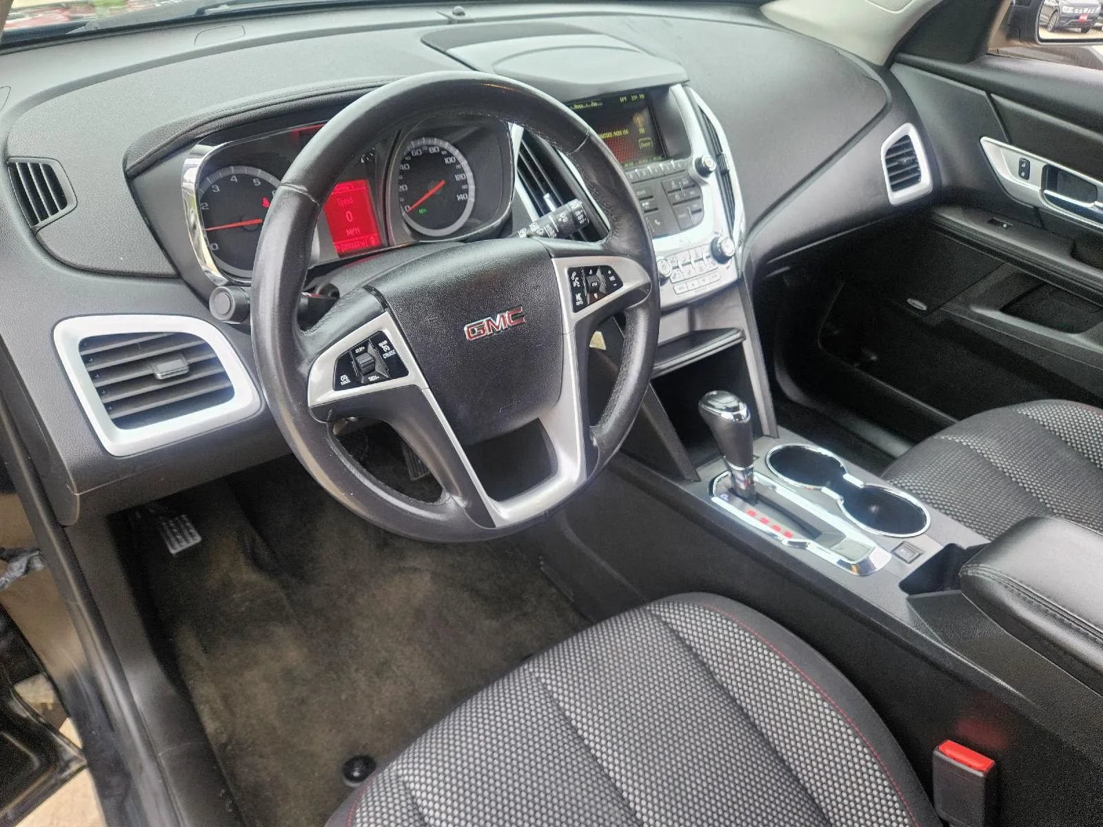 Used 2017 GMC Terrain SLE w/ Convenience Package FWD image 14