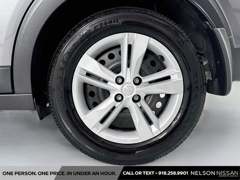 Certified 2025 Nissan Kicks Play S FWD image 28