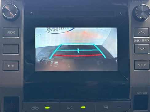 Used 2017 Toyota Tundra SR RWD image 17