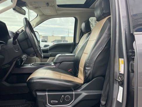 Used 2021 Ford F350 Limited image 27