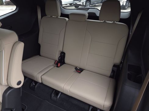 New 2026 Buick Enclave Preferred w/ Power Package image 34