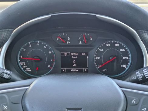 Used 2023 Chevrolet Malibu LS FWD image 28