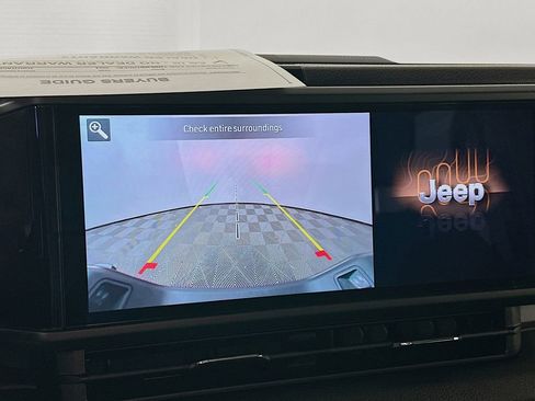 Certified 2024 Jeep Gladiator Sport image 22