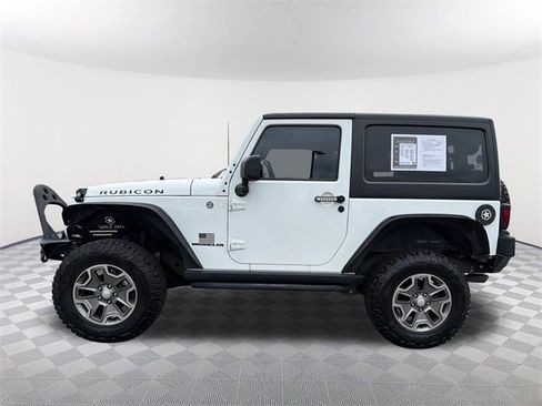 Used 2014 Jeep Wrangler Rubicon w/ Power Convenience Group image 8