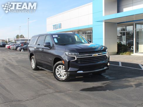 Certified 2024 Chevrolet Tahoe LT w/ Luxury Package image 2