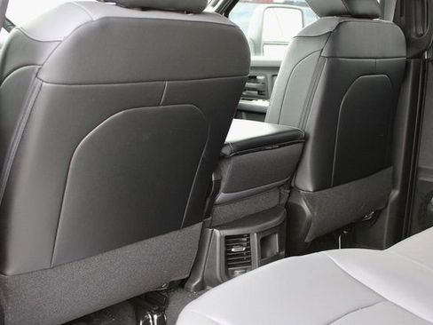 New 2024 RAM 5500 Tradesman w/ Chrome Appearance Group image 16