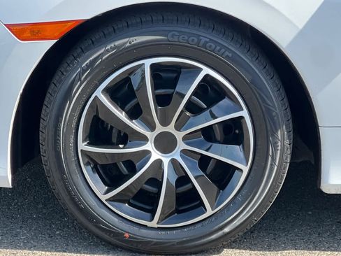 Used 2018 Honda Civic LX image 28