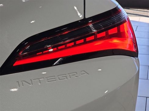 Used 2025 Acura Integra A-Spec image 12
