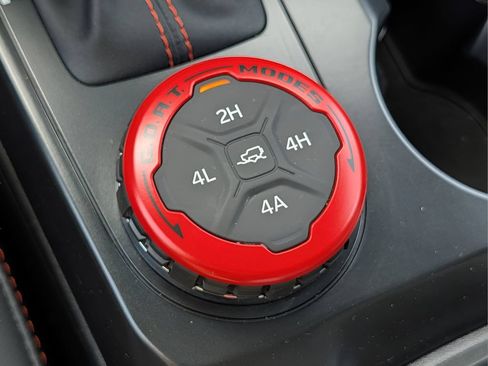 Used 2025 Ford Bronco Raptor AWD/4WD image 23