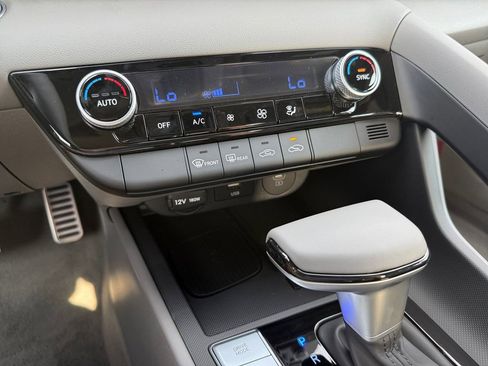 New 2026 Hyundai Elantra Sport FWD image 19