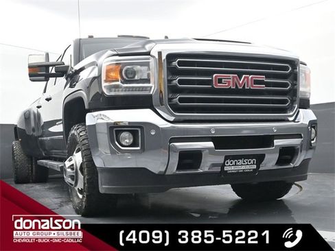 Used 2018 GMC Sierra 3500 SLT w/ Duramax Plus Package image 19