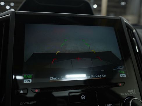 Used 2023 Subaru Forester Touring image 33