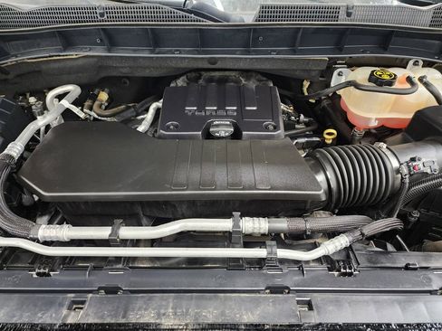 Used 2019 GMC Sierra 1500 SLE w/ SLE Value Package image 38