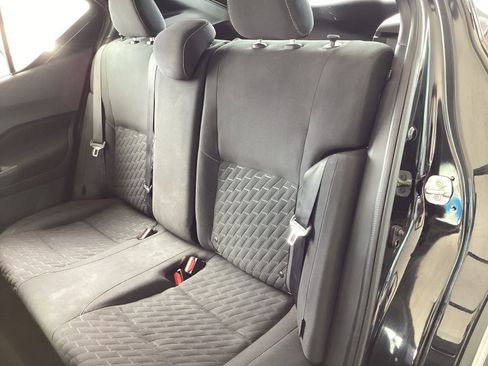 Used 2021 Nissan Kicks SV image 13