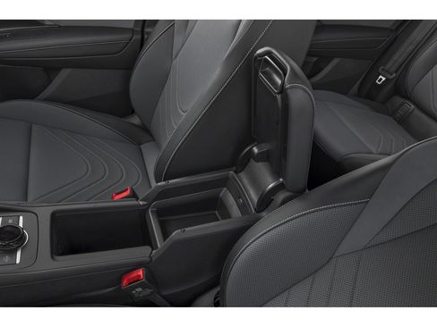 New 2025 Volkswagen Tiguan SE image 52