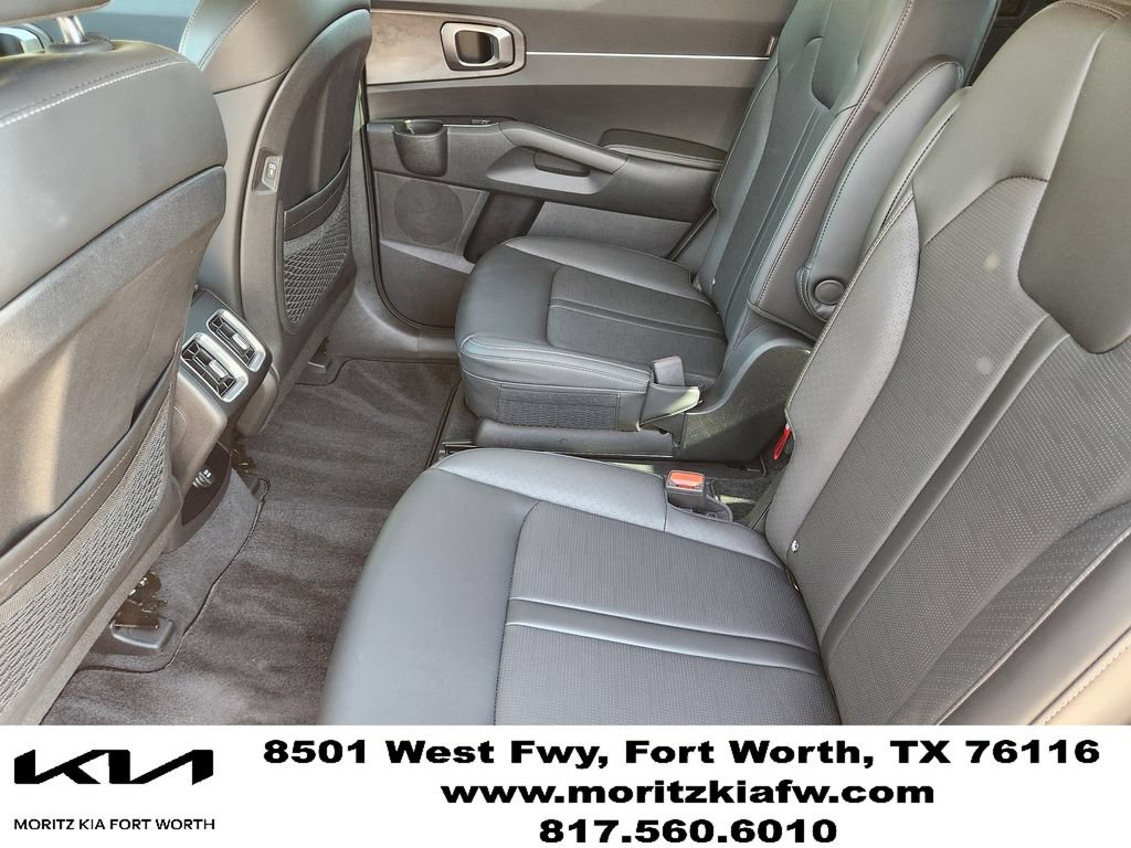Certified 2025 Kia Sorento X-Line EX AWD/4WD image 29