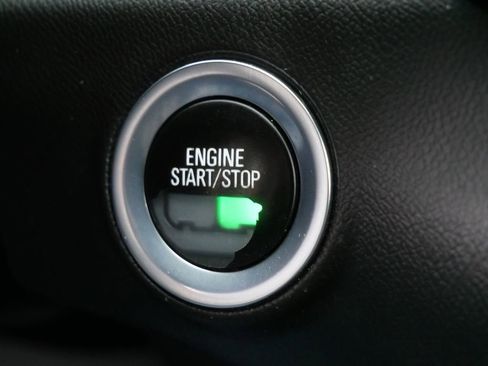 Used 2018 GMC Terrain SLE image 21