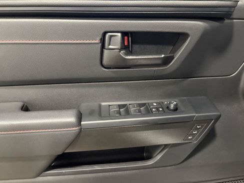 Used 2026 Toyota Sequoia TRD Pro AWD/4WD image 32
