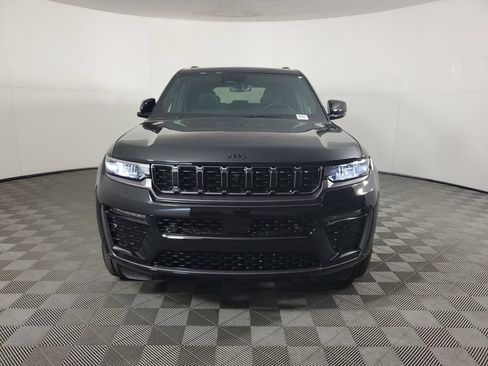New 2026 Jeep Grand Cherokee Limited AWD/4WD image 9
