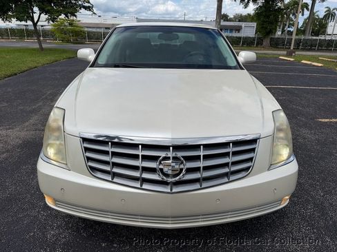 Used 2008 Cadillac DTS FWD image 5