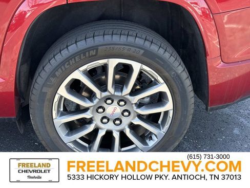 Used 2023 GMC Acadia Denali image 11