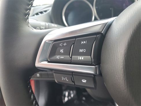 New 2025 MAZDA MX-5 Miata Club image 17