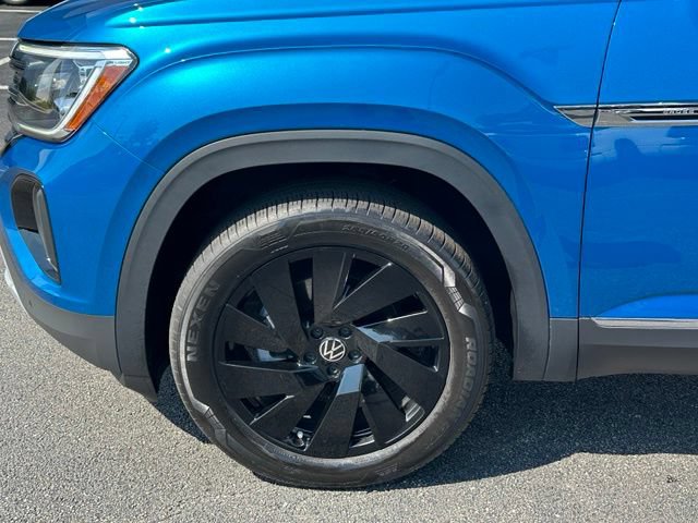 Certified 2024 Volkswagen Atlas Cross Sport SEL AWD/4WD image 7